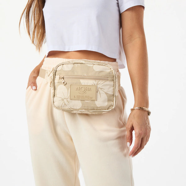 Aloha Keep It Light Hip Pack